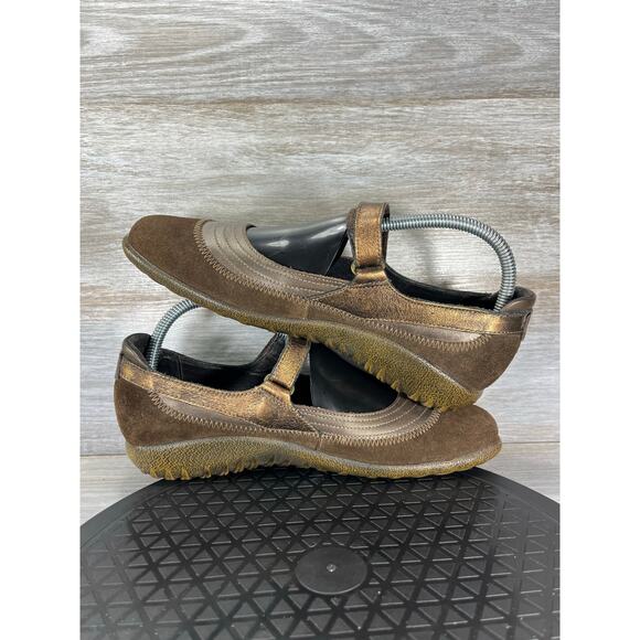 NAOT Women's Kirei Bronze Brown Suede Hook & Loop Mary Jane Size 9 - Picture 7 of 9